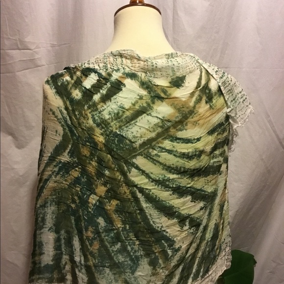 Sheer scarf - Picture 3 of 3